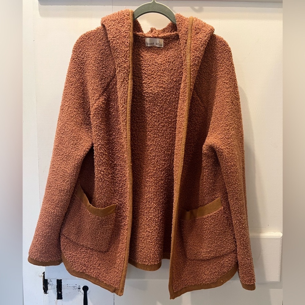 Be Cool Women’s Open Sweater
